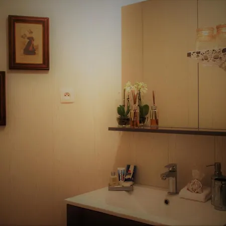 Angoville44 Bed & Breakfast 3*